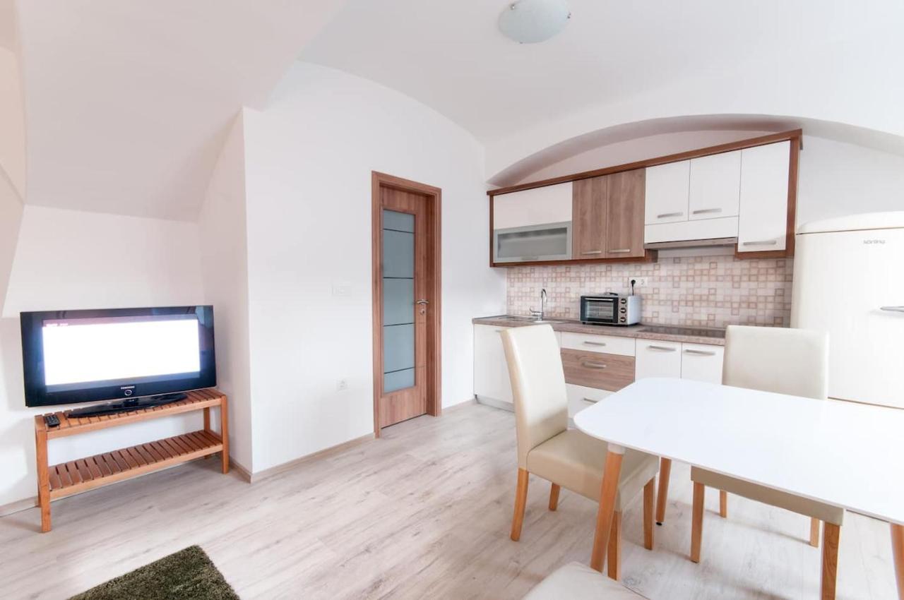 The Maze Apartment Ljubljana Kültér fotó