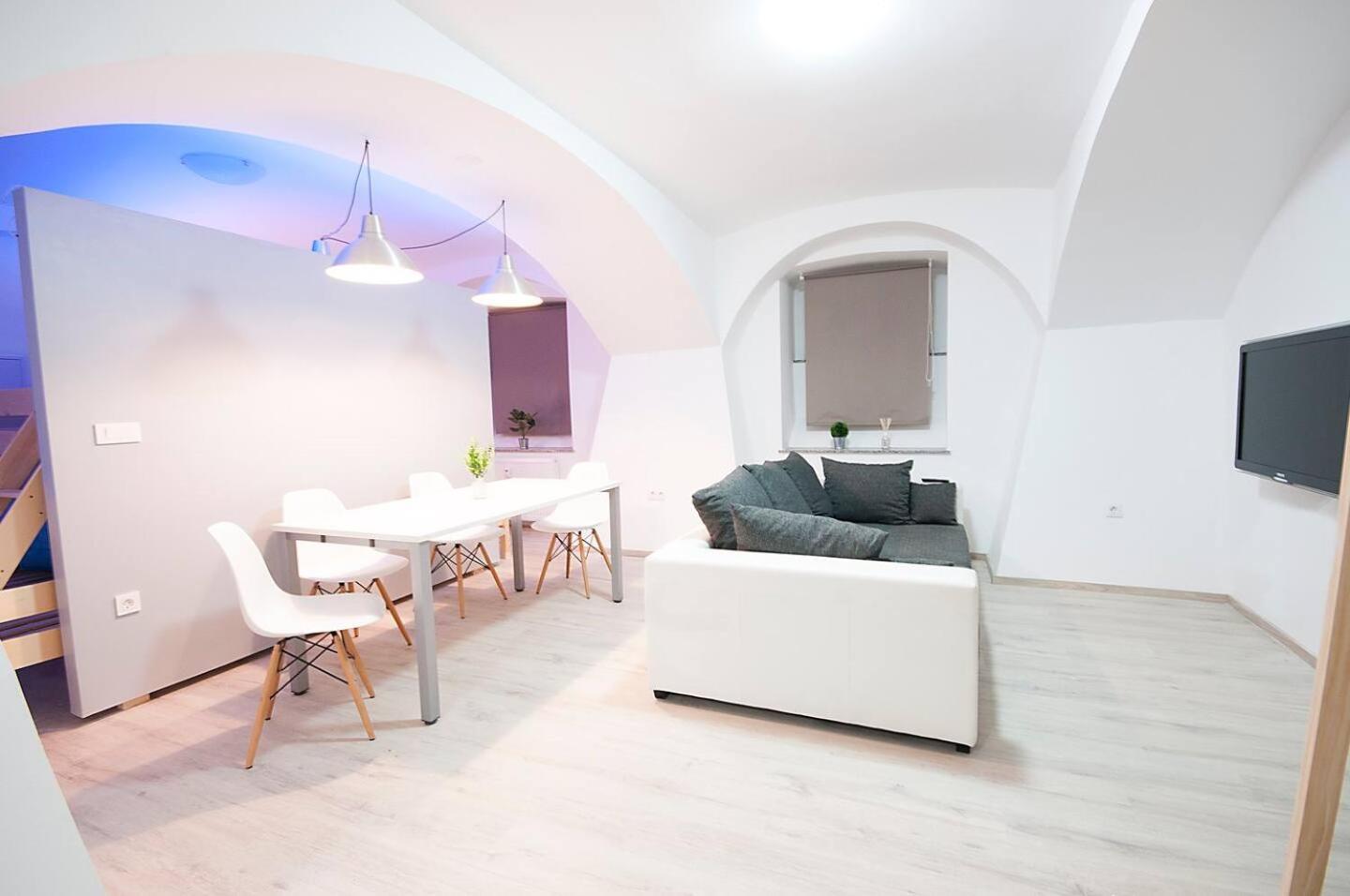 The Maze Apartment Ljubljana Szoba fotó